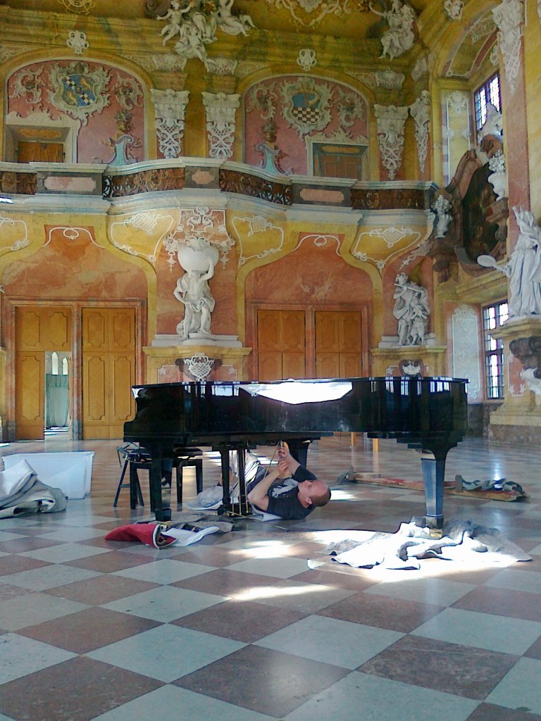 Strojenie pianin i fortepianów Warszawa